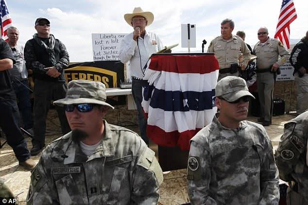 ​Double Crossed Radio (October 2, 2014) – Cliven Bundy Guests